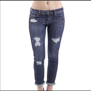 NWOT Eunina Sasha Distressed Skinny Jean